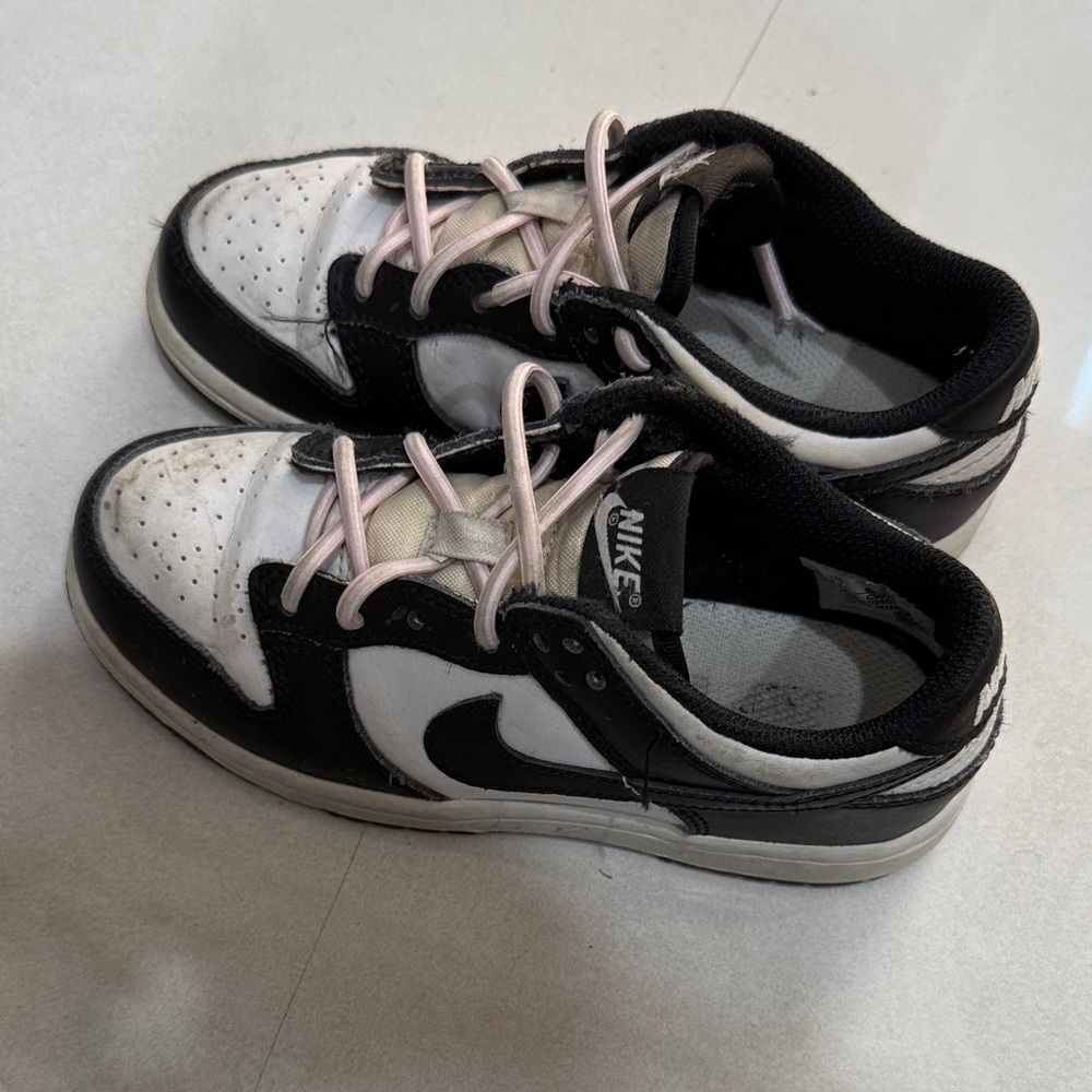Nike Kids Black and White panda dunk Sneakers
